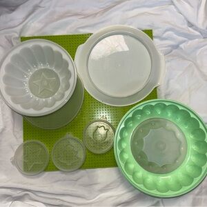 1970s Tupperware JEL-N-SERVE Jello Molds wLid 9 Piece Set #616 Tree Heart Flower
